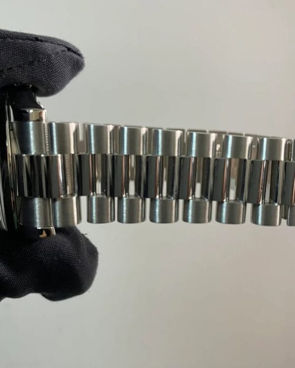 Rolex Platinum Day-Date 36 - 2013 - Domed Bezel - Ice Blue Glacier Diamond Dial - President Bracelet - 118206 *FULL SET* - Image 3