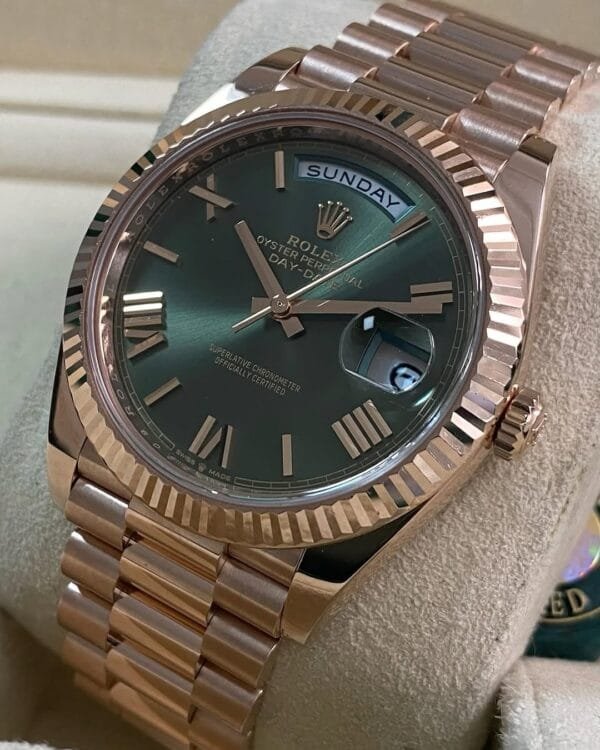 Rolex Everose Gold Day-Date 40 - 2024 - Fluted Bezel - Olive Green Dial - President Bracelet - 228235 *FULL SET* - Image 6