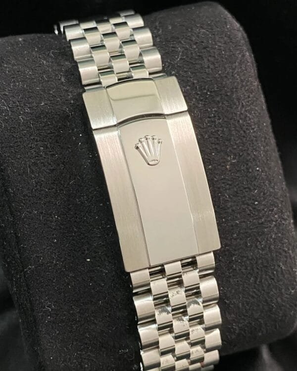 Rolex Steel Datejust 41 - 2021 - Fluted Bezel - White Index Dial - Jubilee Bracelet - 126334 *FULL SET* - Image 4