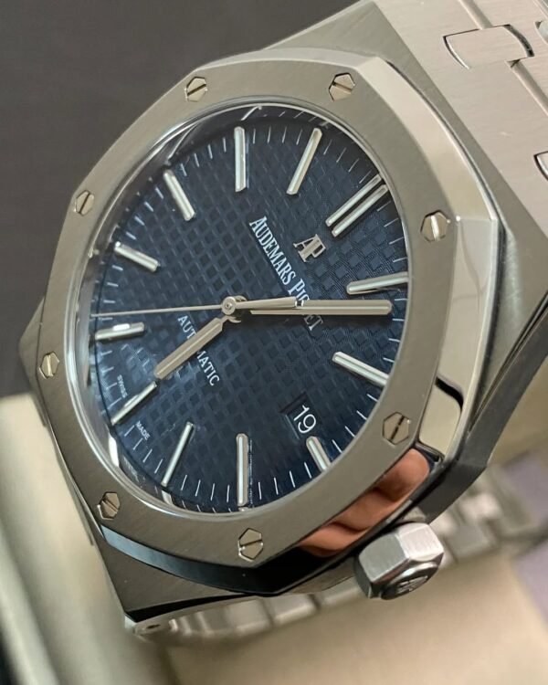 Audemars Piguet Royal Oak Self Winding - 2015 - Blue Dial - 15400ST *FULL SET* - Image 5