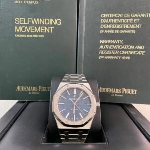 Audemars Piguet Royal Oak Self Winding - 2015 - Blue Dial - 15400ST *FULL SET*