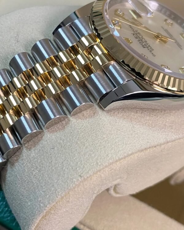 Rolex Yellow Gold Rolesor Datejust 36 - 2025 - Mother-of-Pearl Diamond Dial - Jubilee Bracelet - 126233 *FULL SET* - Image 5