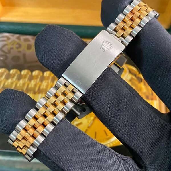 Rolex Steel & Yellow Gold Datejust 31 - R serial - Fluted Bezel - Champagne Index Dial - Jubilee Bracelet - 68273 *NOS* - Image 4