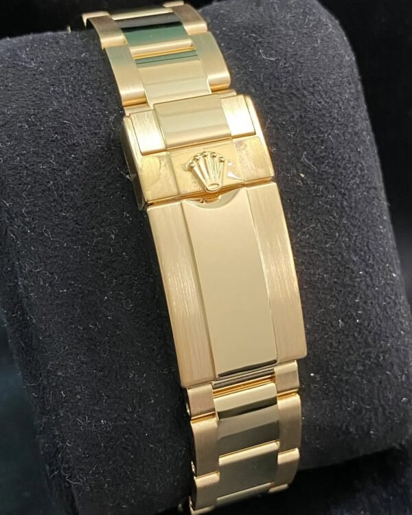 Rolex Yellow Gold Yacht-Master II - 2015 - Blue Bezel - White Dial - 116688 *FULL SET* - Image 5