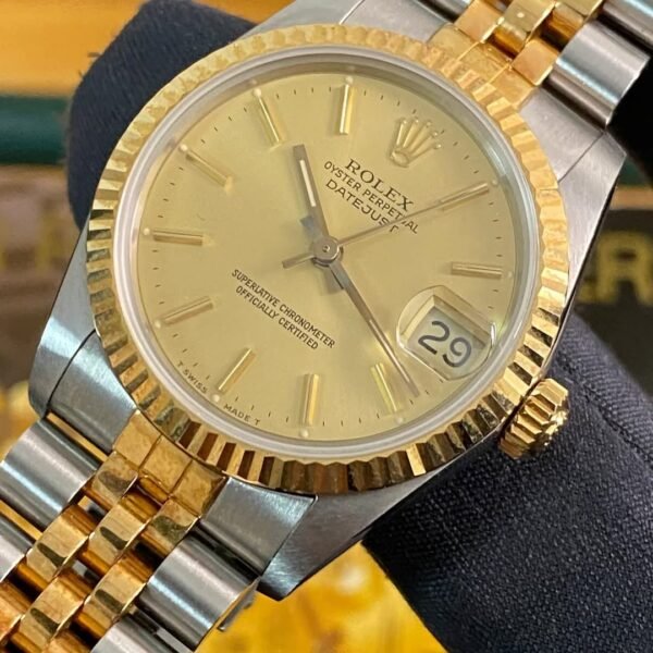 Rolex Steel & Yellow Gold Datejust 31 - R serial - Fluted Bezel - Champagne Index Dial - Jubilee Bracelet - 68273 *NOS* - Image 2