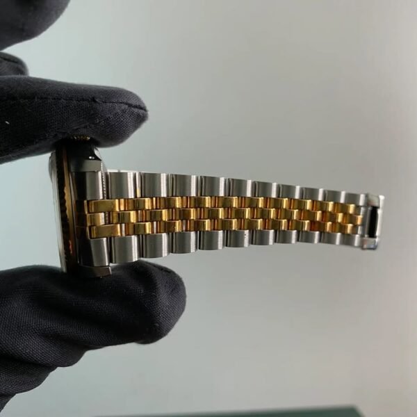 Rolex Steel & Yellow Gold Datejust 31 - R serial - Fluted Bezel - Champagne Index Dial - Jubilee Bracelet - 68273 *NOS* - Image 10
