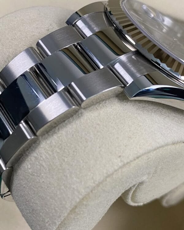 Rolex Steel Datejust 41 - 2025 - Fluted Bezel - Mint Green Dial - Oyster Bracelet - 126334 *FULL SET* - Image 5