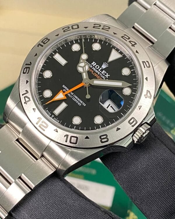 Rolex Oystersteel Explorer II - 2025 - Black Dial - Oyster Bracelet - 226570 *FULL SET* - Image 9