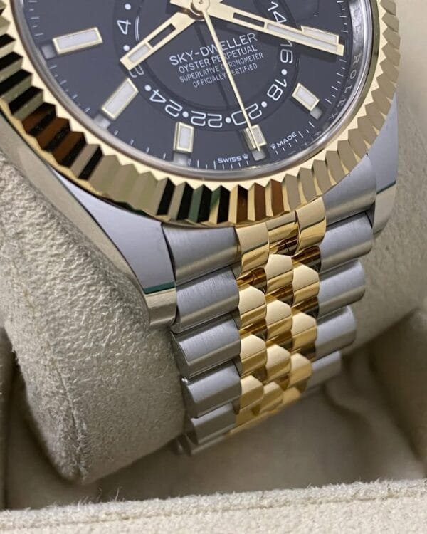 Rolex Yellow Gold Rolesor Sky-Dweller - 2025 - Black Dial - Jubilee Bracelet - 336933 *FULL SET* - Image 12