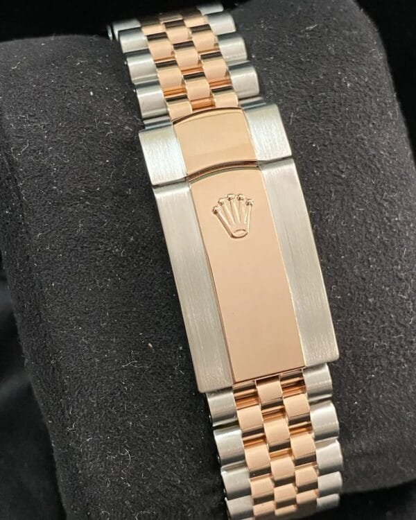 Rolex Everose Rolesor Datejust 36 - 2025 - Diamond Bezel - Black Diamond Dial - Jubilee Bracelet - 126281RBR *FULL SET* - Image 9