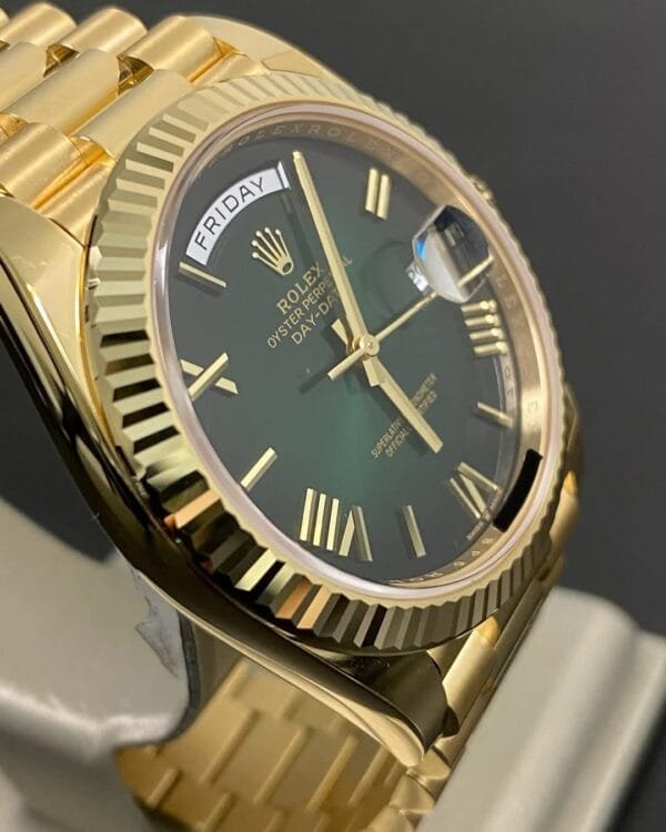 Rolex Yellow Gold Day-Date 40 - 2024 - Fluted Bezel - Green Ombre Dial - President Bracelet - 228238 *FULL SET* - Image 3
