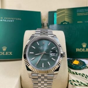 Rolex Steel Datejust 41 - 2025 - Fluted Bezel - Mint Green Dial - Jubilee Bracelet - 126334 *FULL SET*