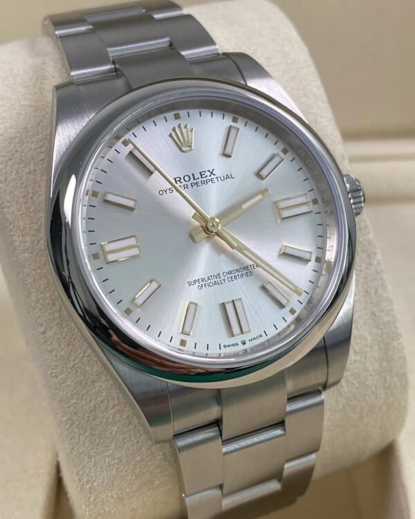 Rolex Oyster Perpetual 41 - 2025 - Domed Bezel - Silver Dial - Oyster Bracelet - 124300 *FULL SET* - Image 13