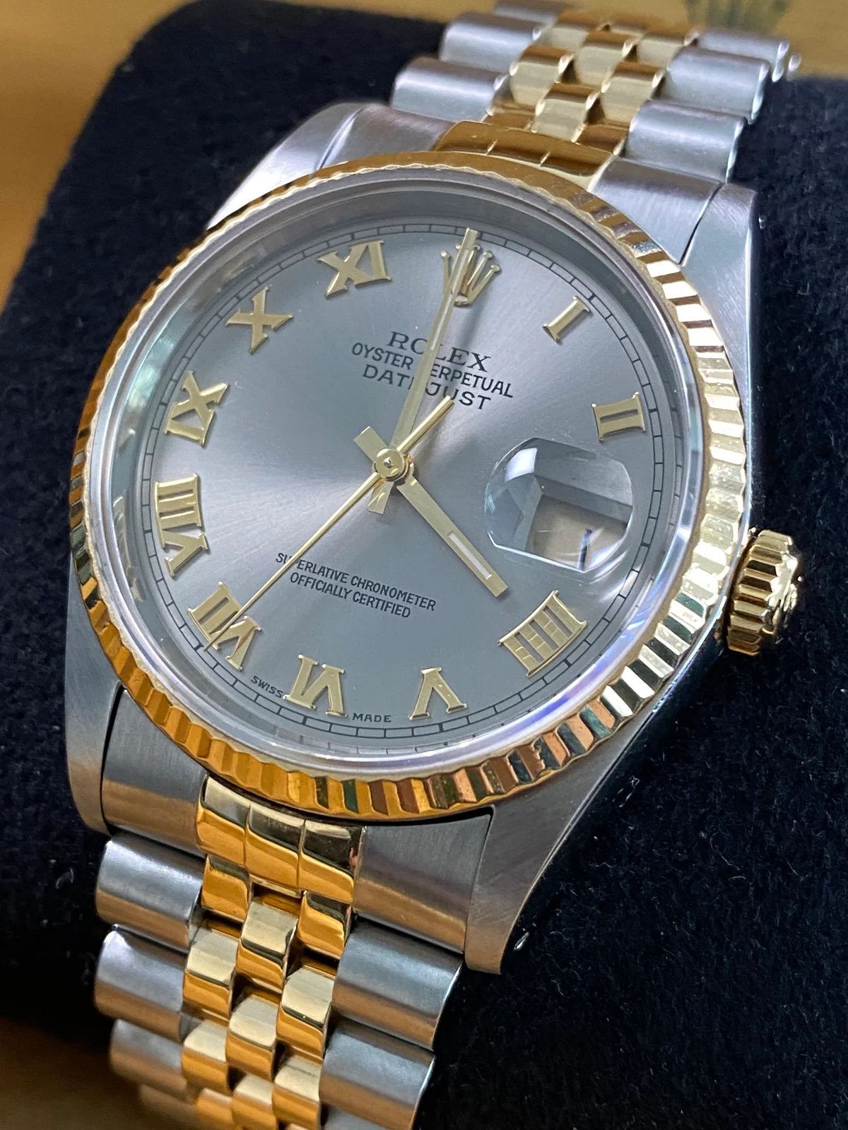 Rolex Steel & Yellow Gold Datejust 36 - 1991 - Rhodium Roman Dial - 16233 - Image 2