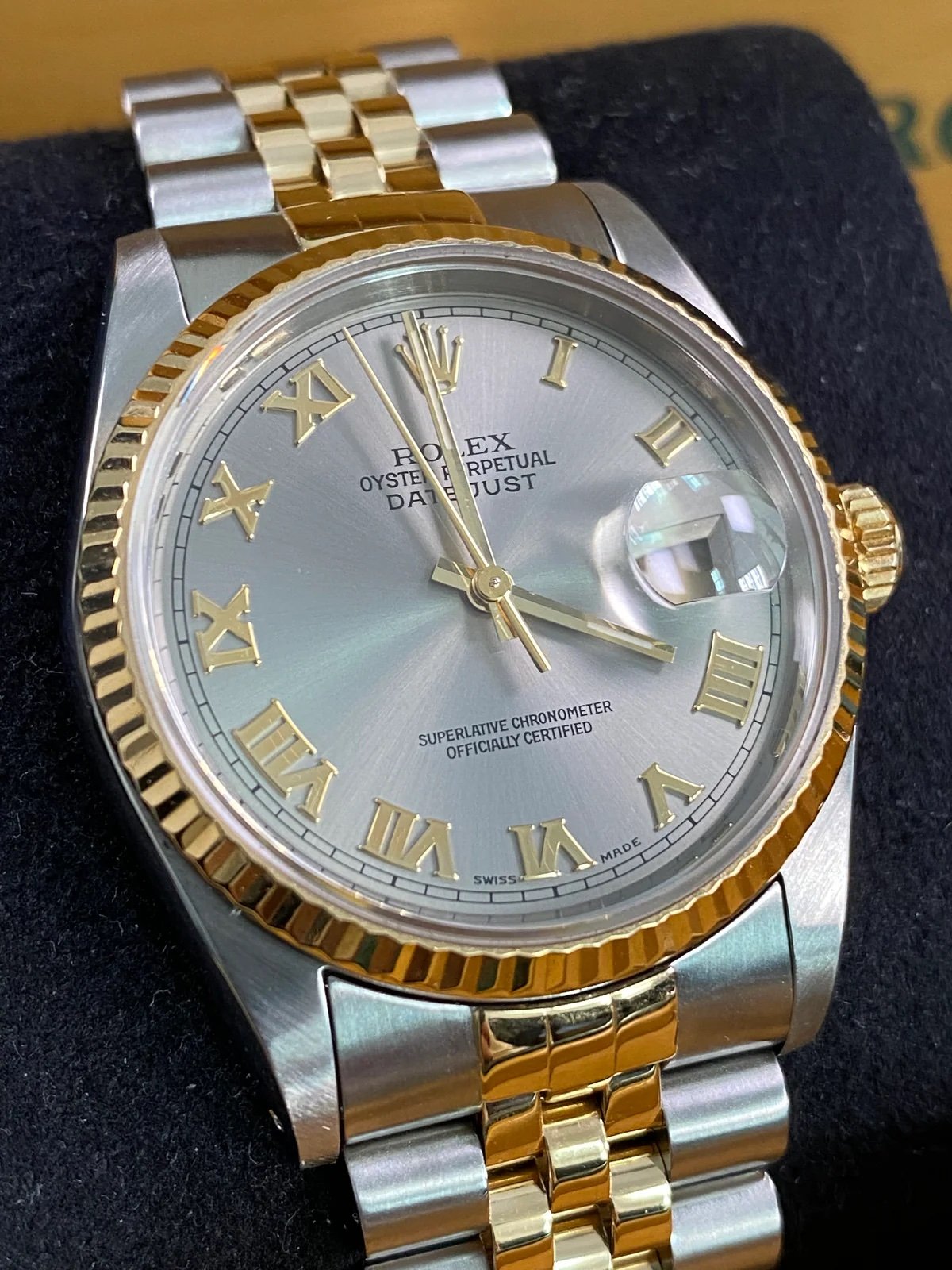 Rolex Steel & Yellow Gold Datejust 36 - 1991 - Rhodium Roman Dial - 16233 - Image 6